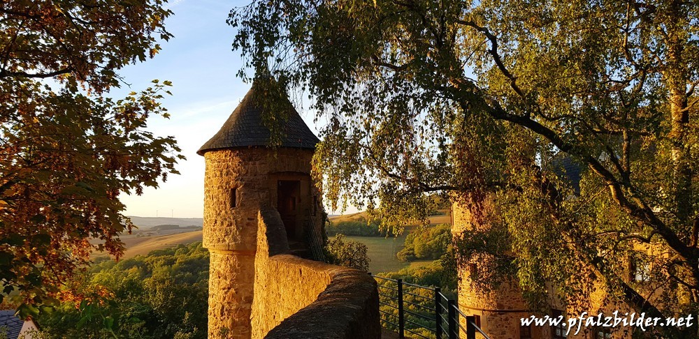 Burg Lichtenberg~009