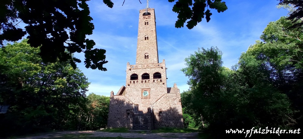 Bismarckturm~002