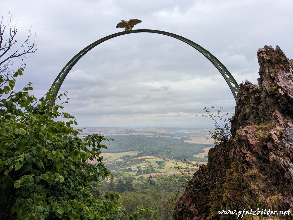 Donnersberg-Adlerbogen~003