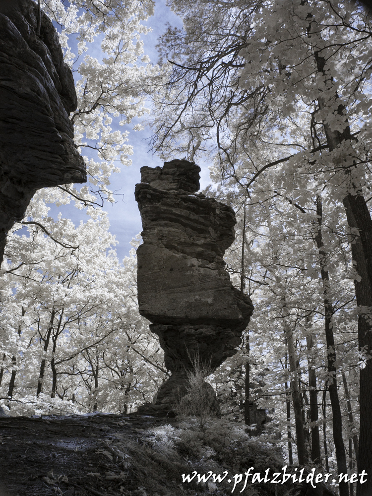 Rumbergfelsen~IR~002