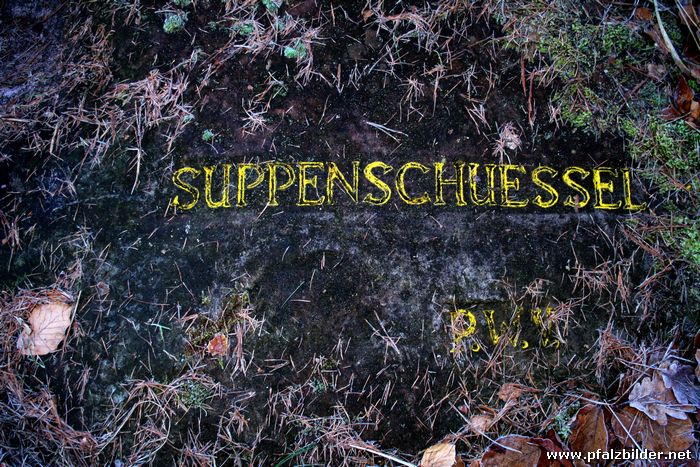 Suppenschuessel~001