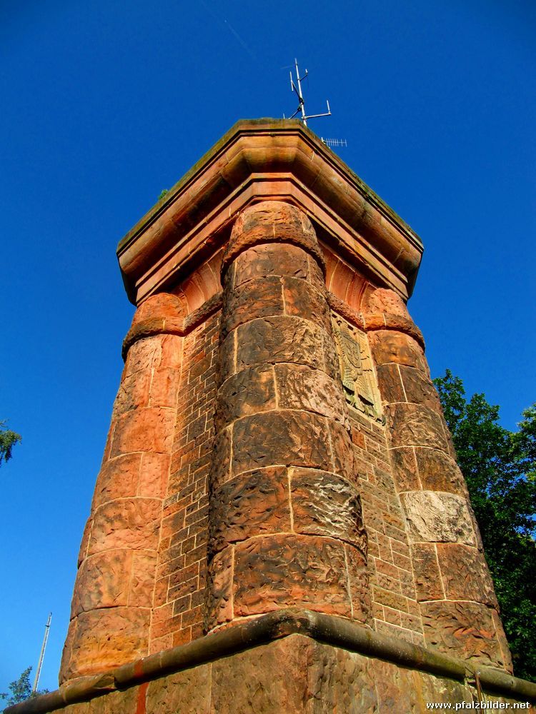 Bismarckturm Landstuhl~001