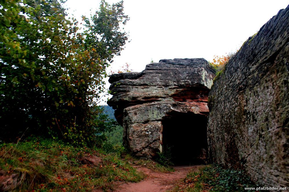 Windstein Burg Felsen (FRA)~008